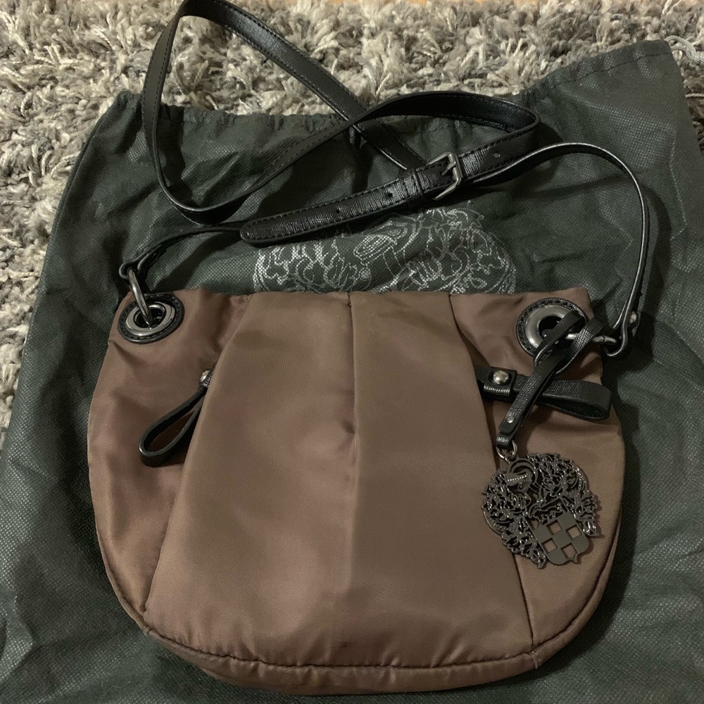 Vince Camuto Crossbody bag with duster